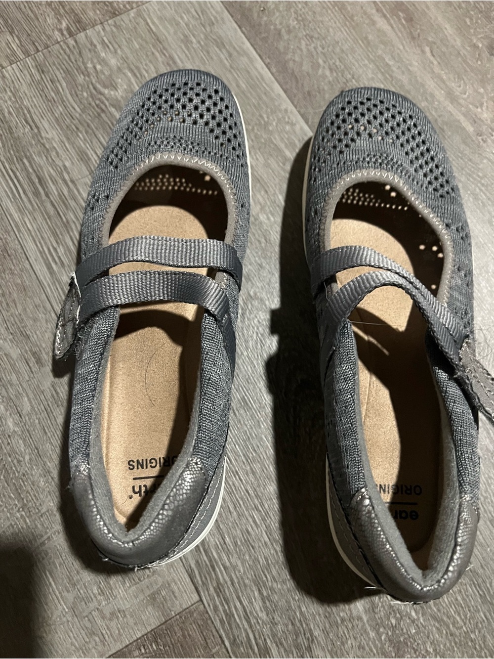 Earth Origins Gray Knit Mary Jane Flats with Strap
